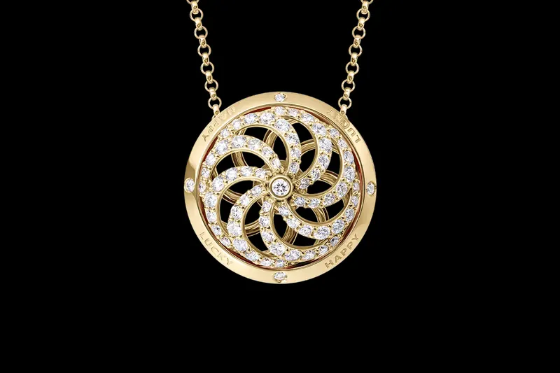 Layered gold chain necklaces